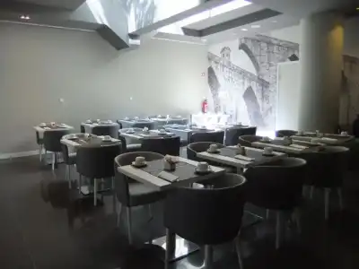 Lisbon São Bento - 13