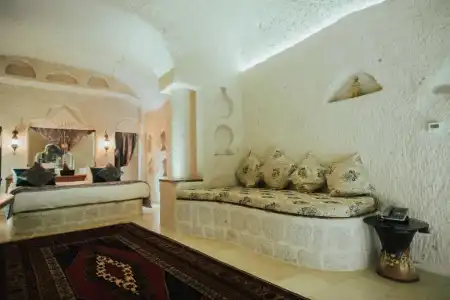 Hu of Cappadocia - 139