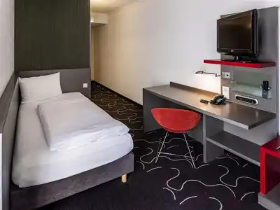 Ibis Styles Stuttgart - 4