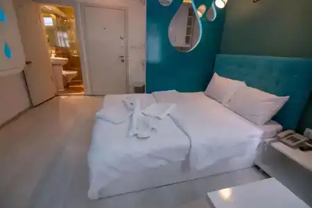 Element Suites - 40
