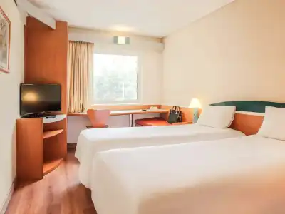 ibis Guadalajara Expo - 5