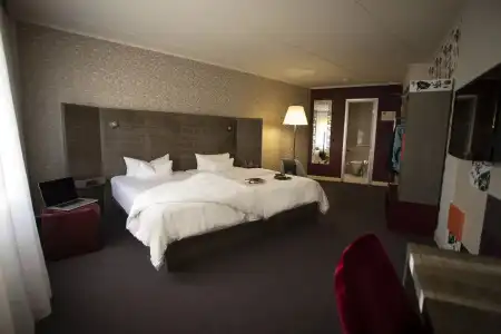 Pentahotel - 5
