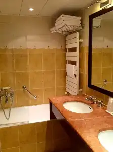 Hôtel Le Royal - 98