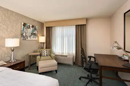 Hilton Garden Inn Overland Park - 65