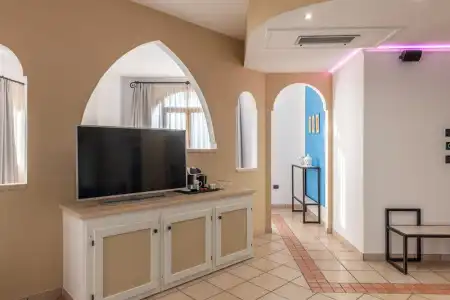 Montecallini - Adults Only - 204