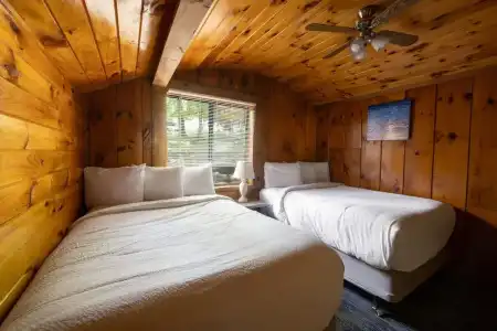 Depe Dene Lakeside Resort - 312