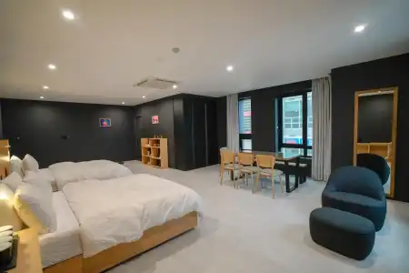 Mipo Oceanside - 1