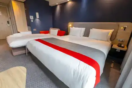 Holiday Inn Express Manchester - TRAFFORDCITY - 48