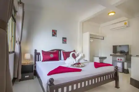 Crystal Bay Beach Resort - 41