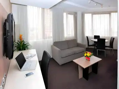 Metro Marlow Sydney Central - 40