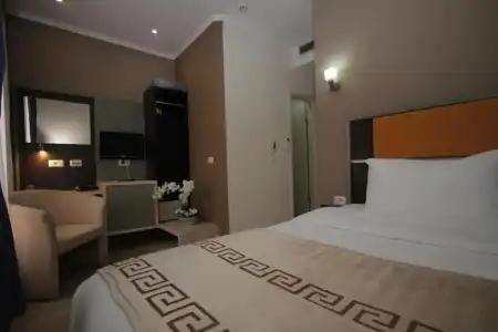 Capital Tirana Bruçi - 25