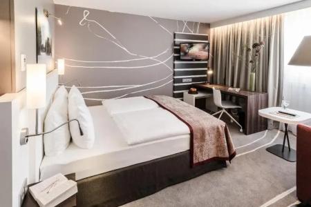 Holiday Inn Munich City Centre - 43