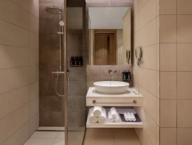 Holiday Inn Dubai Business Bay - 22
