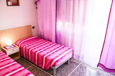 BBC Christian Bed & Breakfast - 13