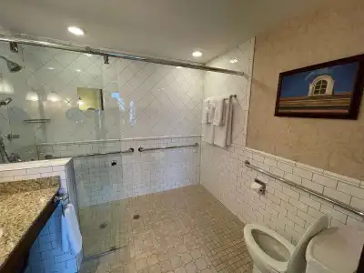 Best Western Premier Mariemont Inn - 49