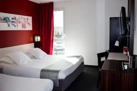 Hôtel Pont Rouge, Carcassonne - 67