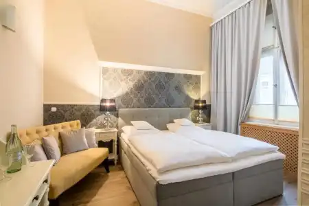 Augusta Am Kurfürstendamm - 36