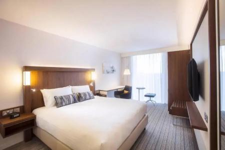 Courtyard by Marriott Edinburgh West - 24