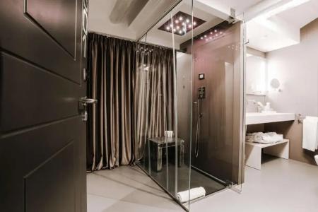 The Glam Boutique & Apt - 85