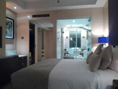Zhejiang Business - 5