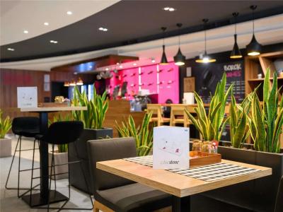 Mercure Budapest City Center - 40