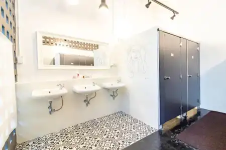 Yu Cafe Hostel - 44