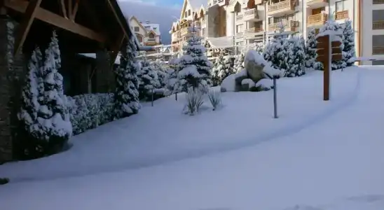 Saint Ivan Ski Apartments - 13