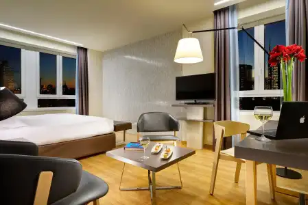 Unahotels Century Milano - 11