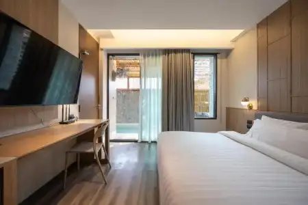 Shan Villas Sukhumvit - 358