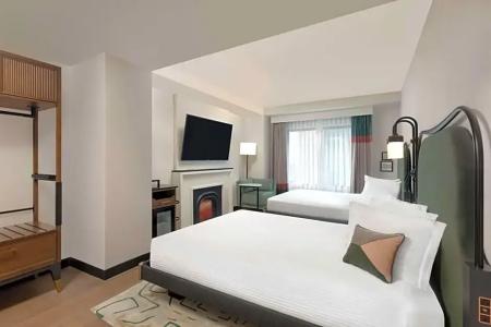 Pennyweight Boston, Curio Collection by Hilton - 47