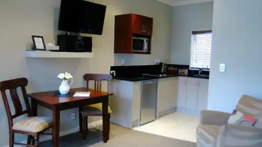 Merivale Manor - 104