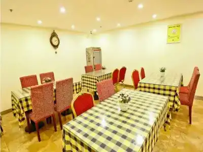 7 Days Inn - Xian North Street Subway Station Lianhu Park Branch - 9