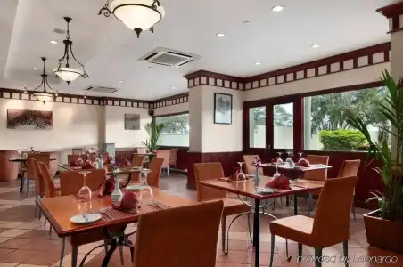 Hilton Colombo Residence - 32