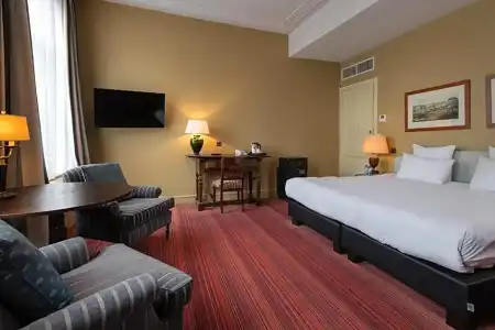 Martin's Relais - 85