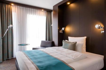 Motel One Berlin - Upper West - 34