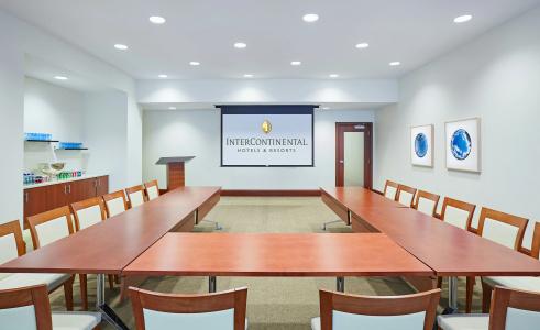 InterContinental Suites Cleveland by IHG - 13