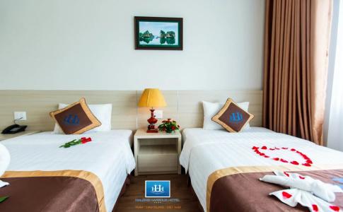Ha Long Harbour - 8