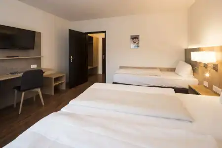 2Places Side - 2