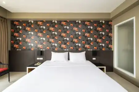 Welcome Plaza - 62