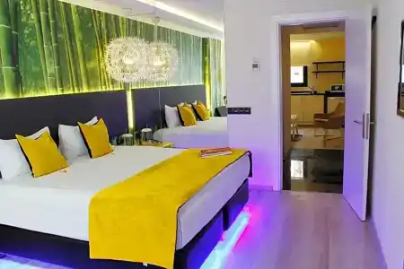 Tempo Suites Airport - 20