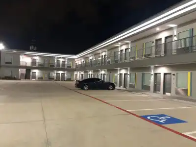 Solara Hobby Airport - 0
