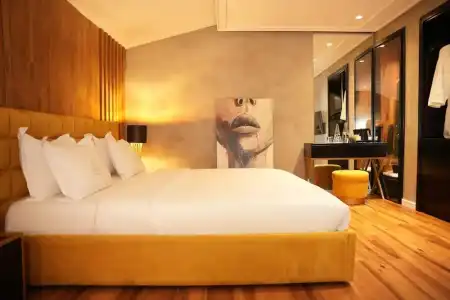 La Suite Boutique - 256