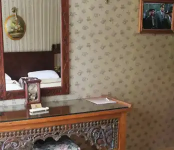 Bella View Art Boutique - 19