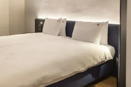 Melior Boutique - 2