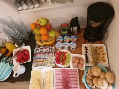 Golden B&B - 11