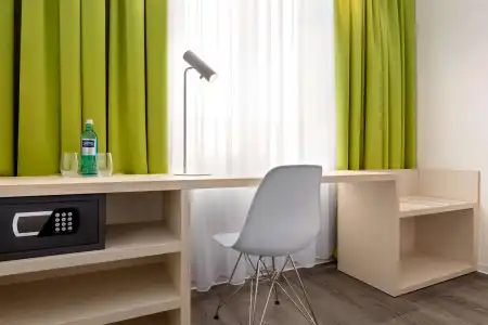 Super 8 by Wyndham Chemnitz - 6