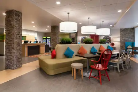 Home2 Suites by Hilton Anchorage / Midtown - 27