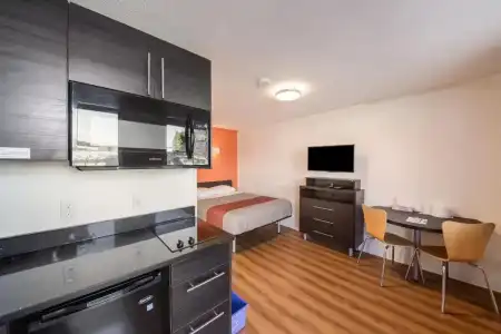 Motel 6 Cranbrook, BC - 50