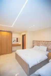 Pyramids Height Inn - 17