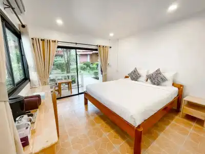 Bounty Resort - 3